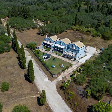 Starry Sky Luxury 1 * Lefkímmi