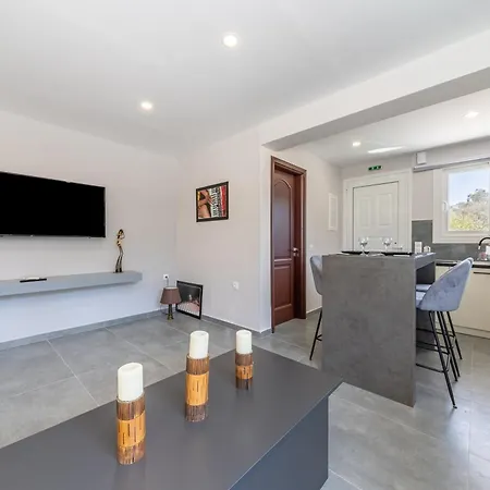 Starry Sky Luxury 1 Apartman *