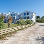 Starry Sky Luxury 1 Appartement Lefkimi