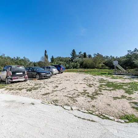 דירה Starry Sky Luxury 1 לפקימי